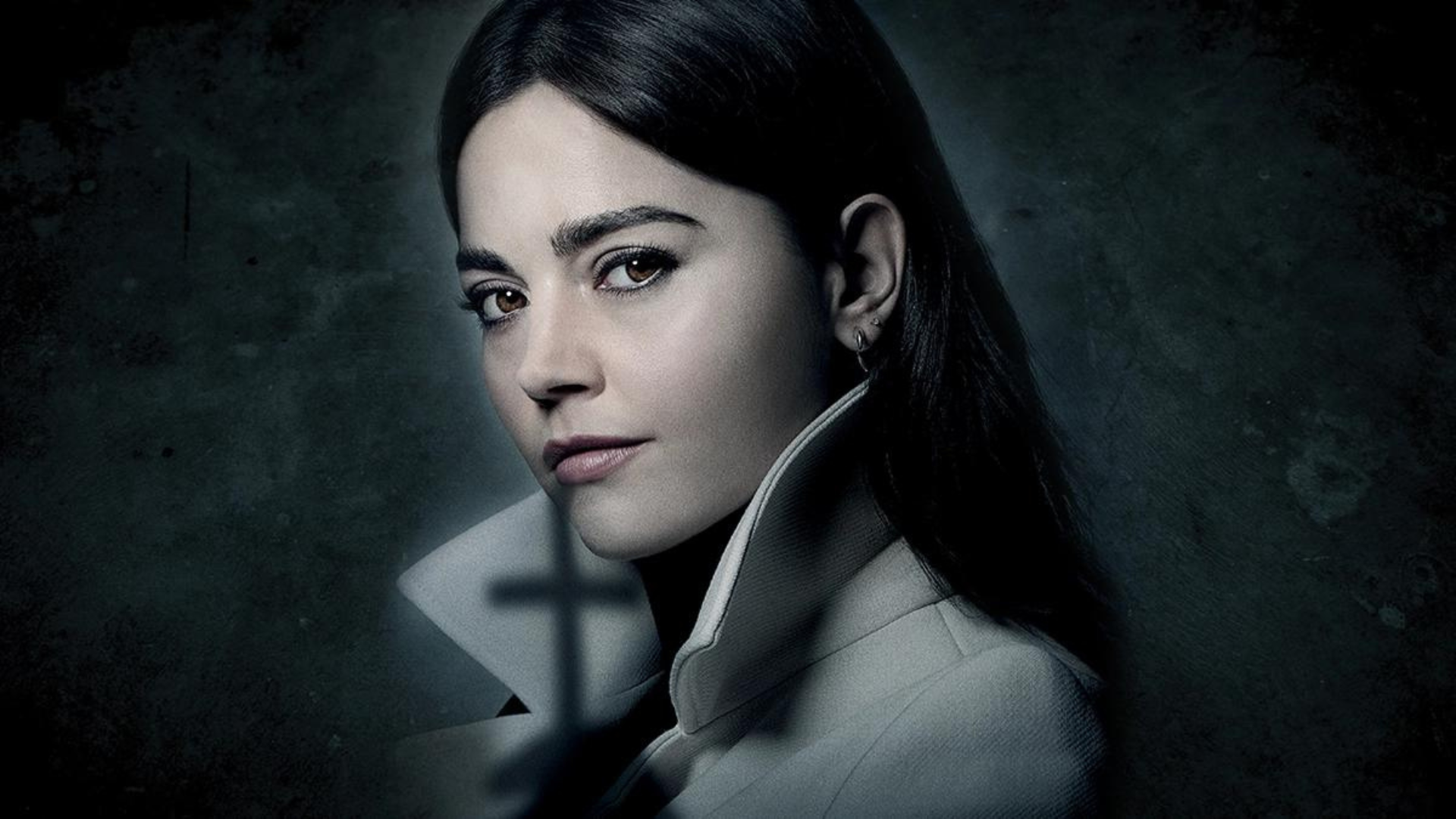 Atriz indica retorno como Constantine na 2ª temporada de Sandman