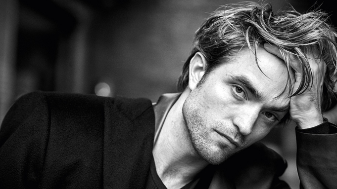 Robert Pattinson fecha contrato de exclusividade com a Warner. Entenda!