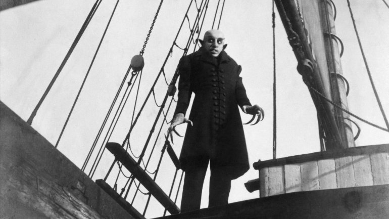 100 anos de Nosferatu: Os filmes mais essenciais sobre Drácula!