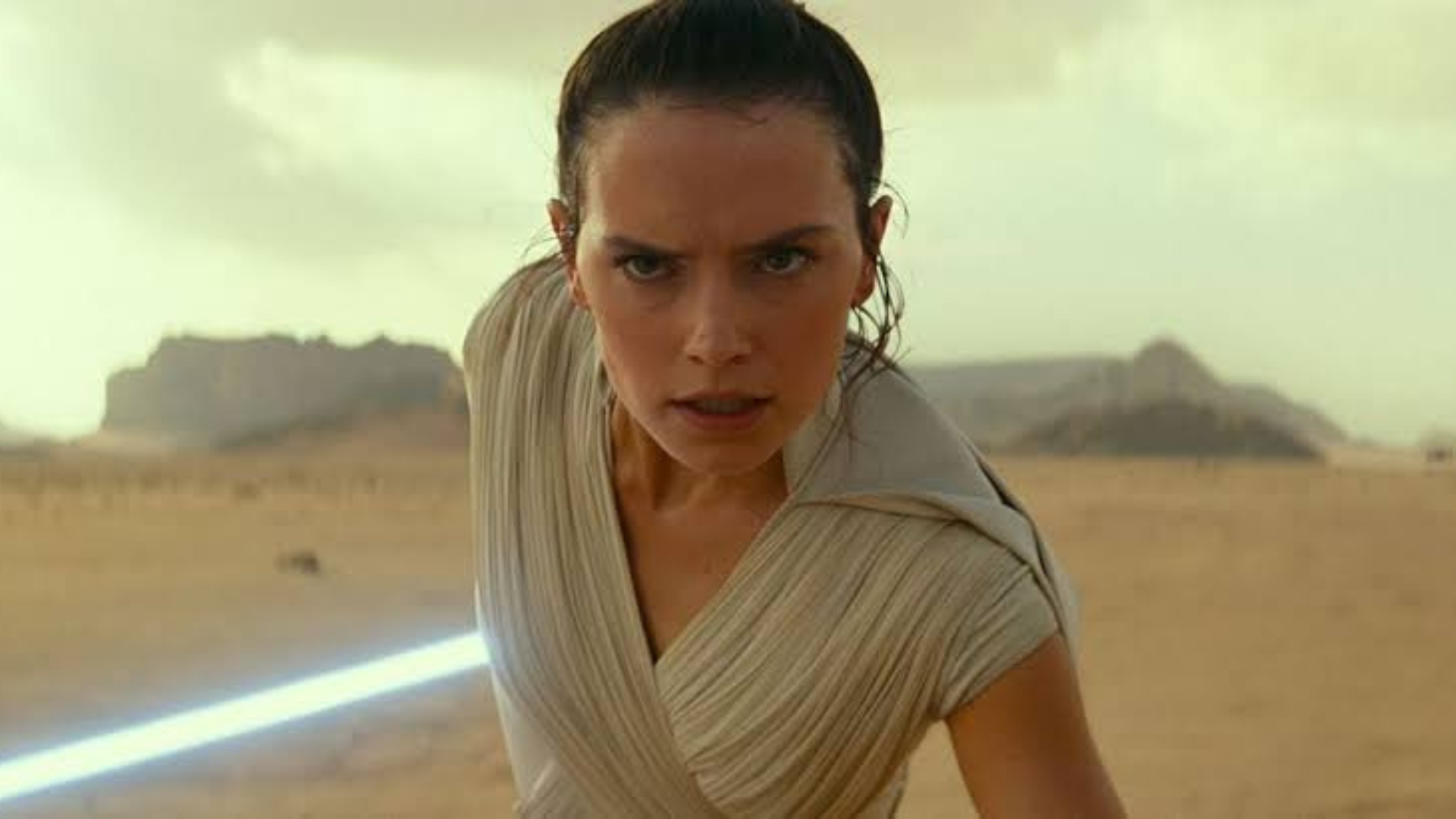 É hora de Star Wars feminino, diz diretora de novo filme protagonizado por Rey