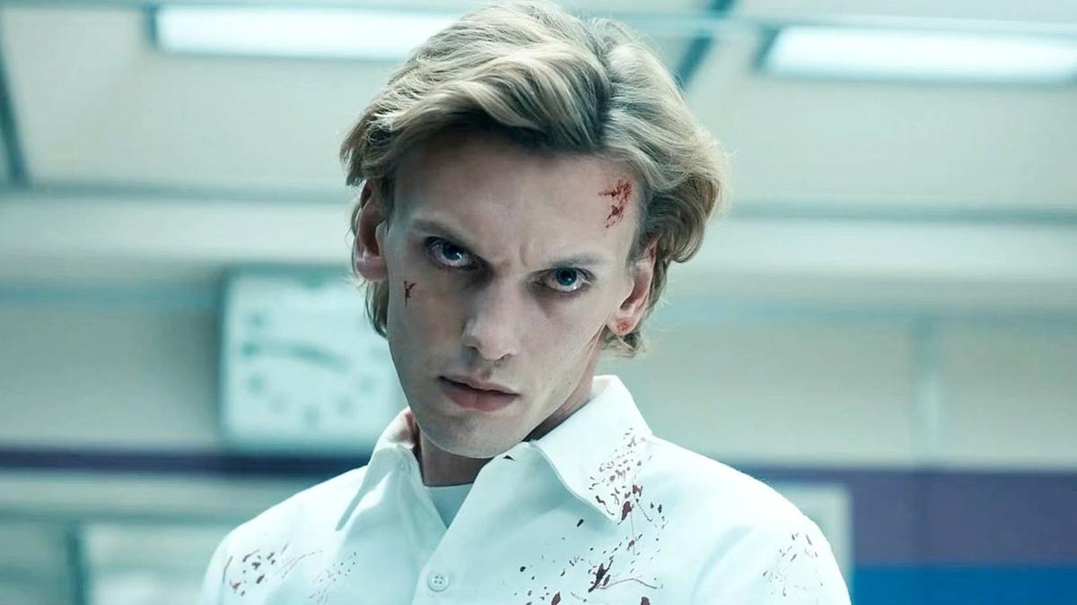 Jamie Campbell Bower se junta ao elenco da 3ª temporada de Os Anéis de Poder