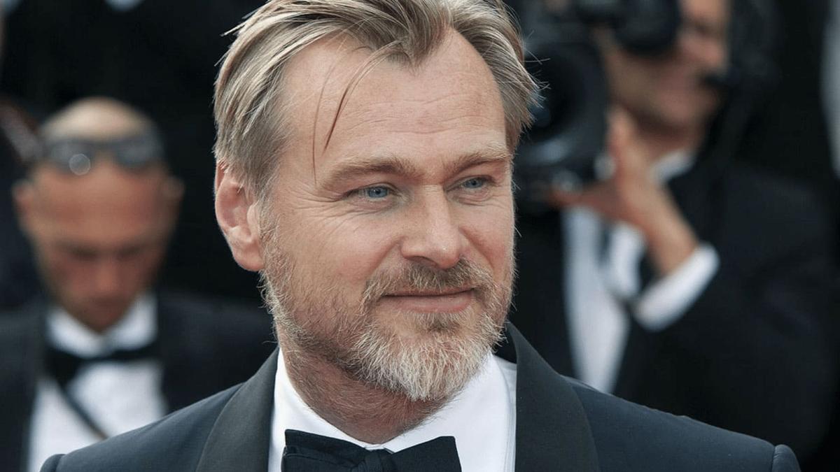 Christopher Nolan é o favorito para dirigir novo filme de 007