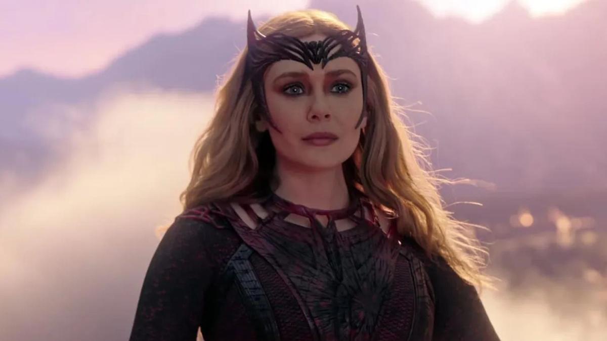 Feiticeira Escarlate pode retornar ao MCU? Diretor de Vingadores 5 faz mistério