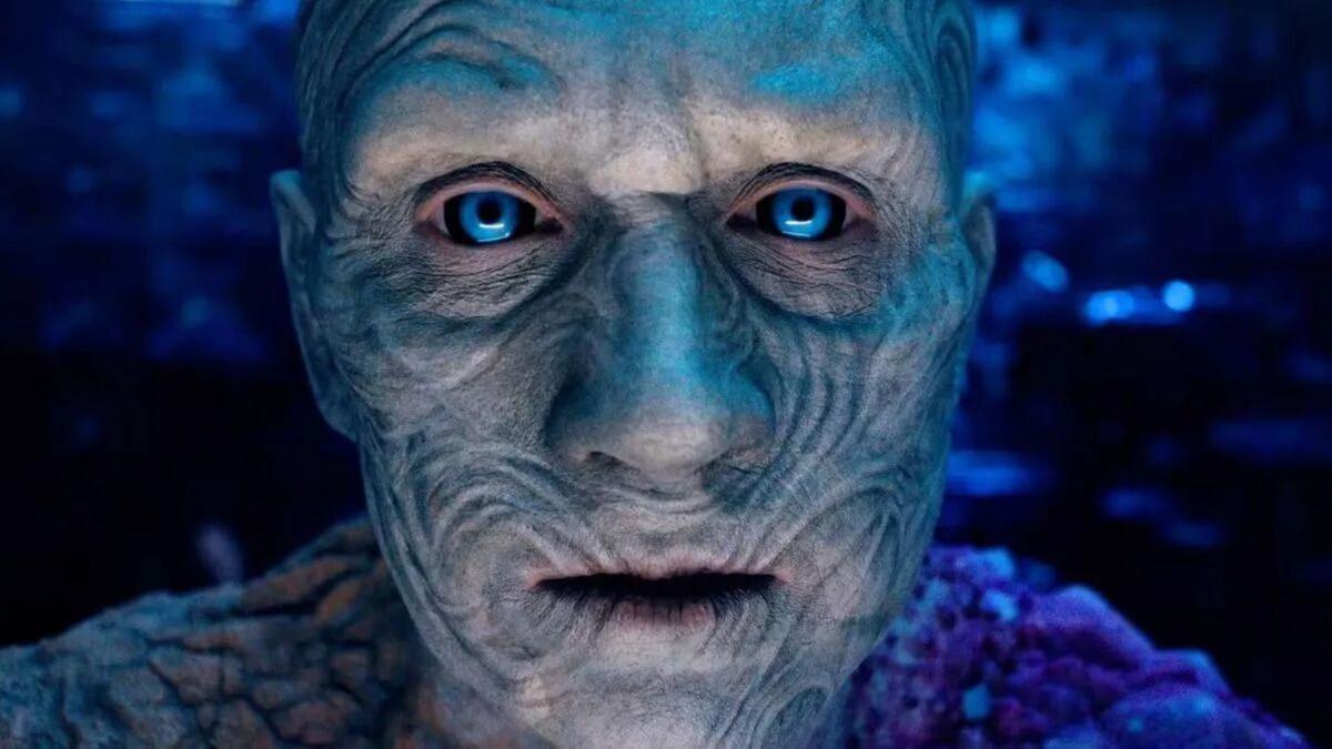 Anthony Carrigan comenta sobre interpretar o Metamorfo em Superman