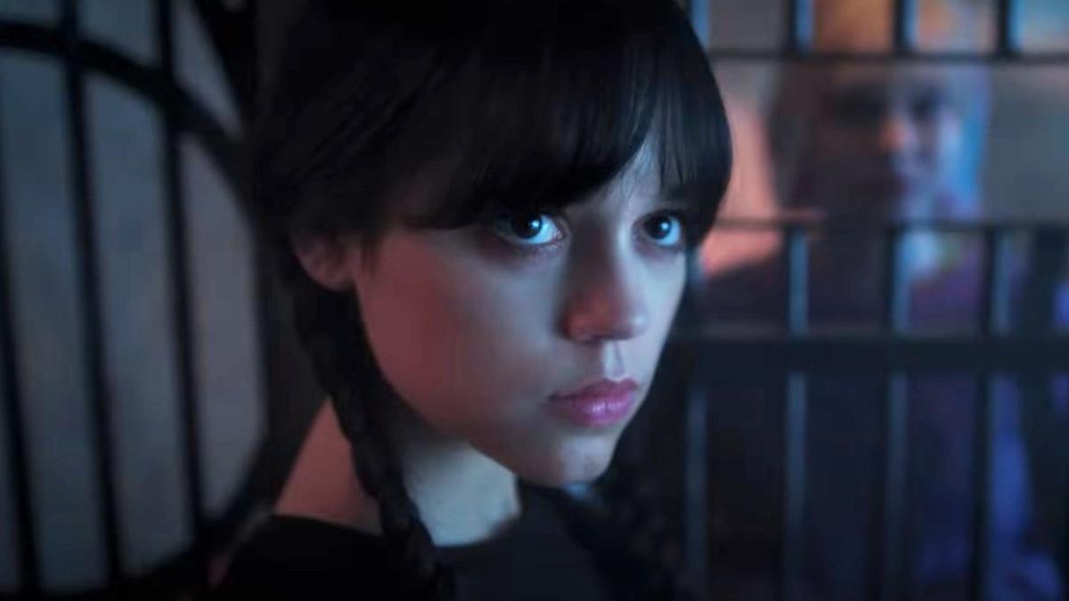 Criadores de Wandinha planejam múltiplas temporadas e querem acompanhar a protagonista até a vida adulta